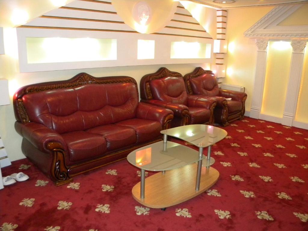 Gloria Mini-Hotel Chisinau Ngoại thất bức ảnh